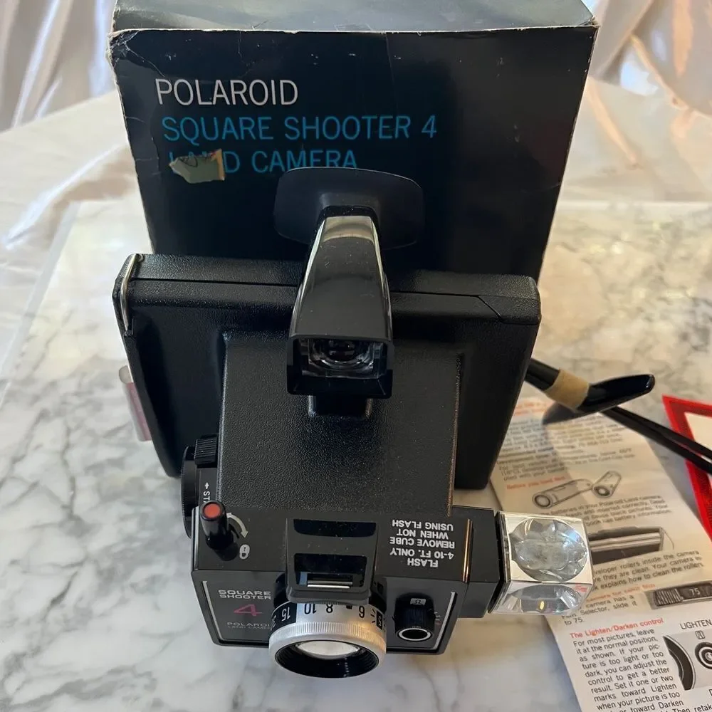 Vintage Polaroid Square Shooter 4 Instant Film Land Camera W/box And Papers